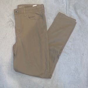 American eagle khaki colored jeggings